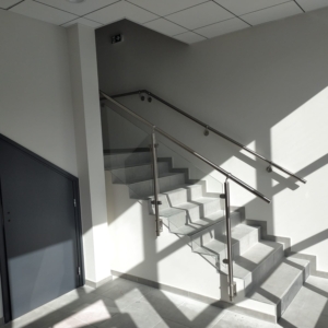 Garde-corps inox main courante et verre à partir de 299€ TTC/ML